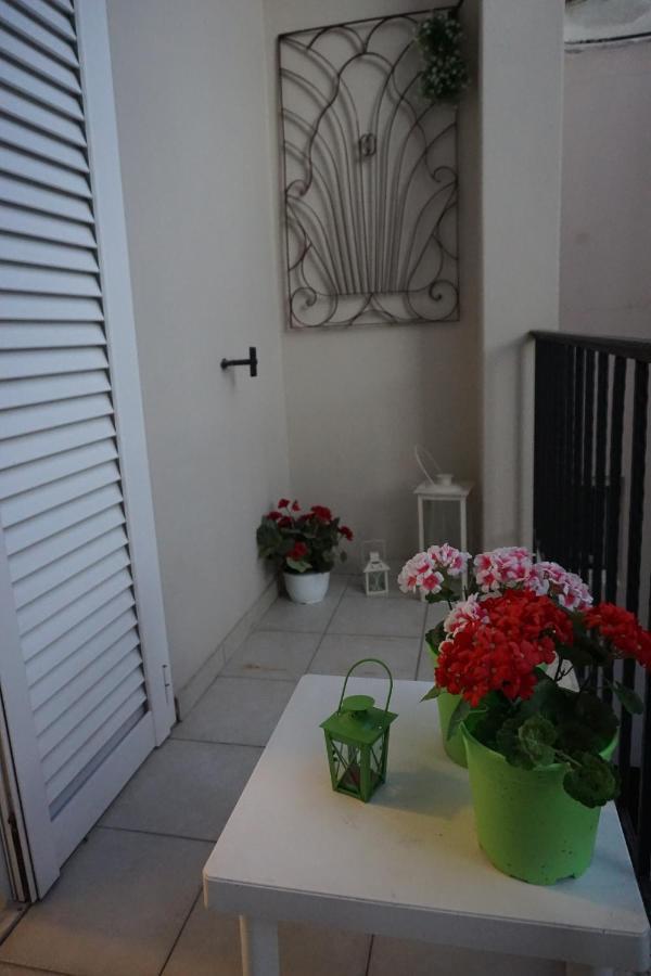 Mara'S Cozy City Apt Heraklion  Bagian luar foto