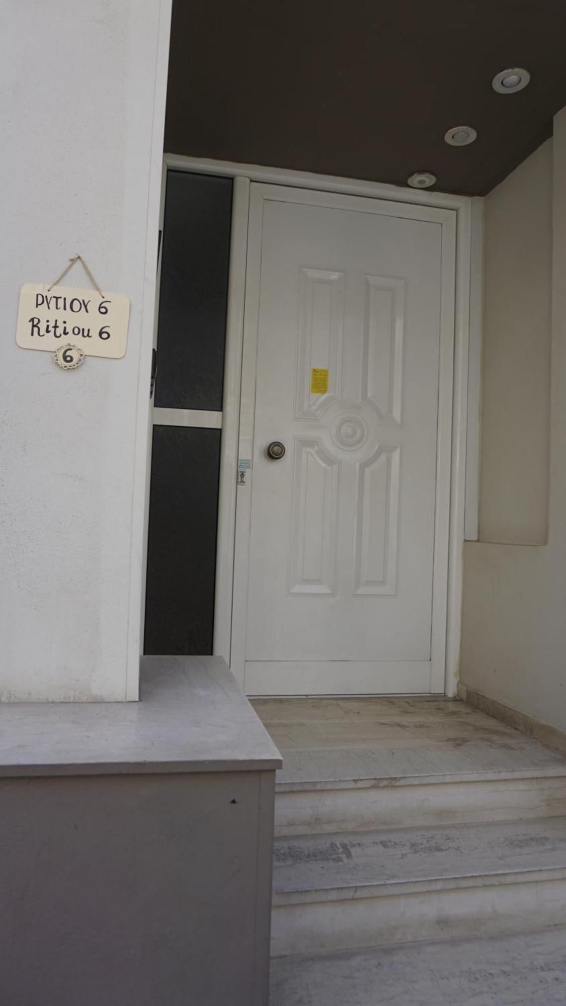 Mara'S Cozy City Apt Heraklion  Bagian luar foto